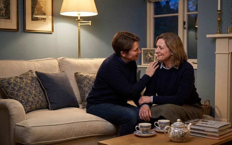 Couple having supportive conversation about health goals